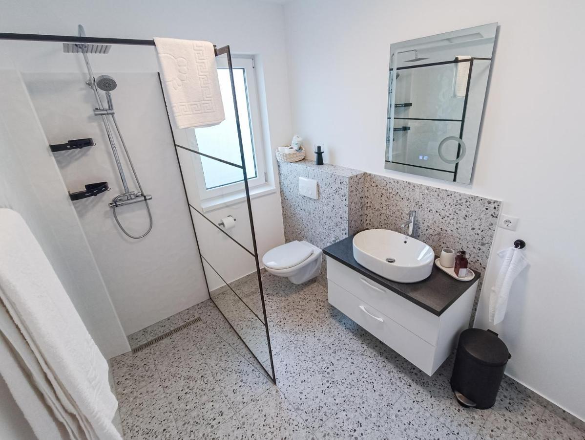 Teilor 5 Apartment *